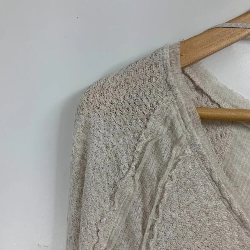 We The Free Free People Women's Catalina Ribbed Unfinished Trim Thermal Top SZ S - Picture 3 of 11